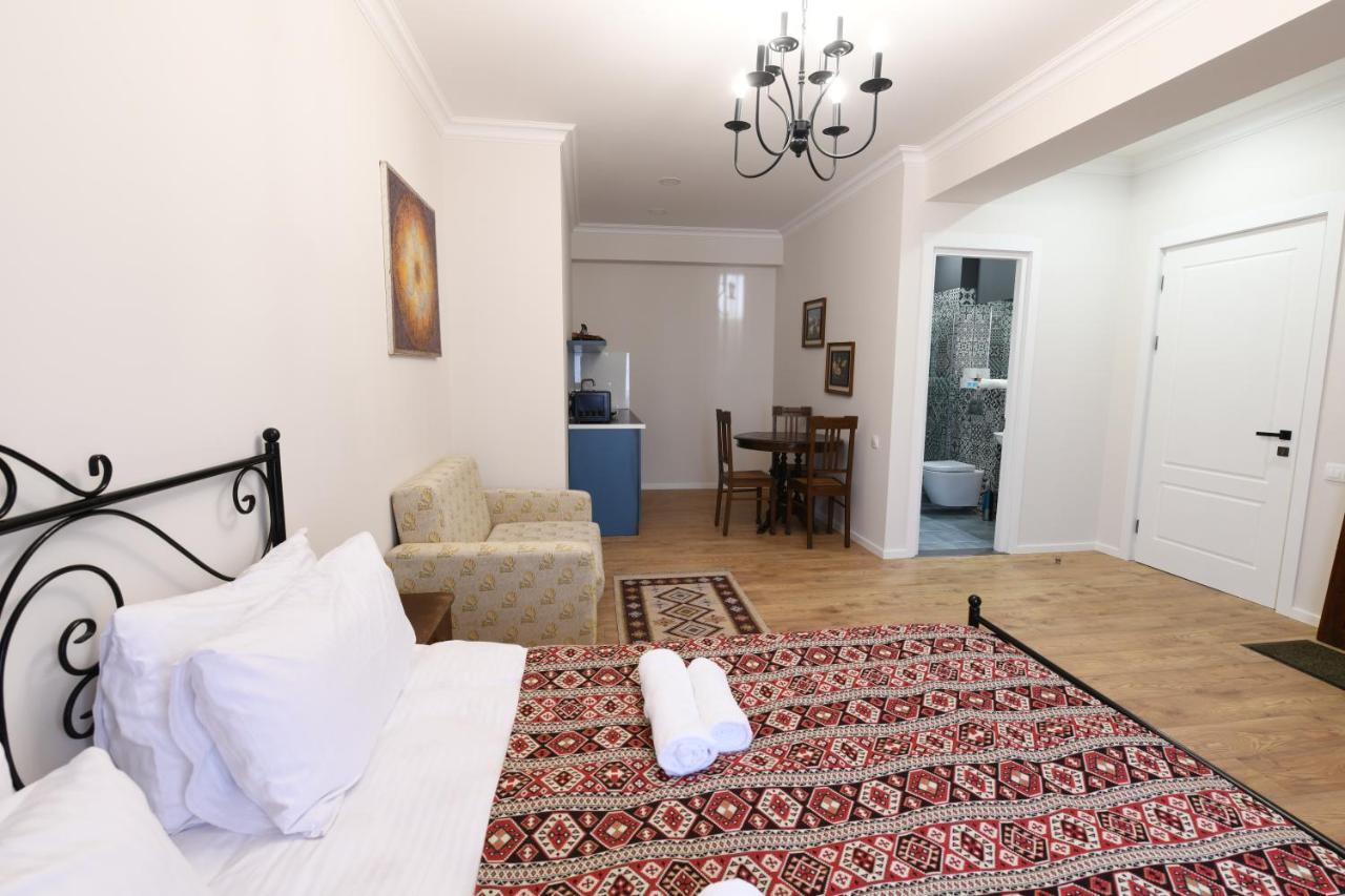 Batoni Apartments Tbilisi Buitenkant foto