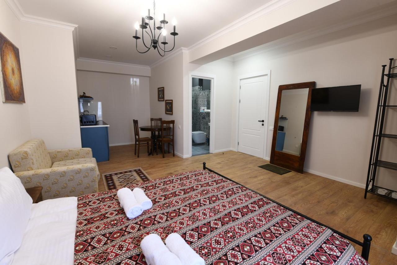 Batoni Apartments Tbilisi Buitenkant foto