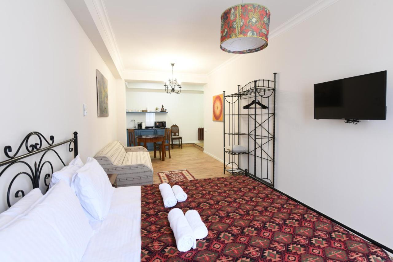 Batoni Apartments Tbilisi Buitenkant foto